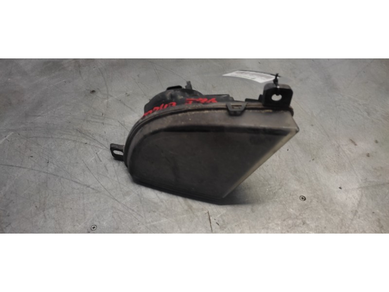 Recambio de faro antiniebla izquierdo para bmw serie 5 berlina (e60) 520d referencia OEM IAM   2 PINS