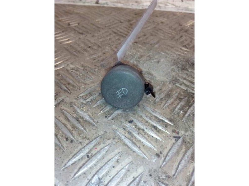 Recambio de boton antiniebla para iveco daily caja abierta / volquete 35 - c 9 caja abierta referencia OEM IAM   