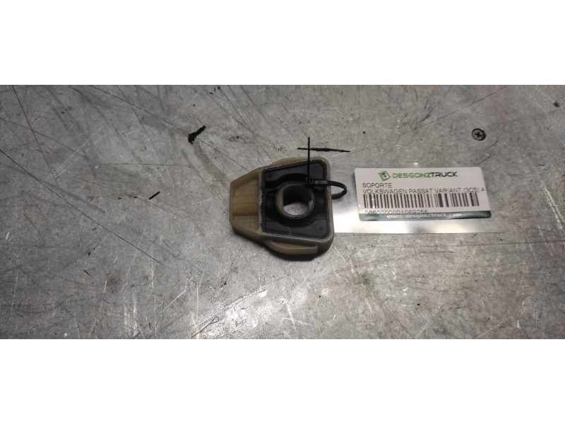 Recambio de soporte para volkswagen passat variant (3c5) advance referencia OEM IAM  RADIADOR 