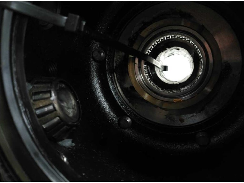 Recambio de mangueta delantera izquierda para land rover discovery (lt) referencia OEM IAM   