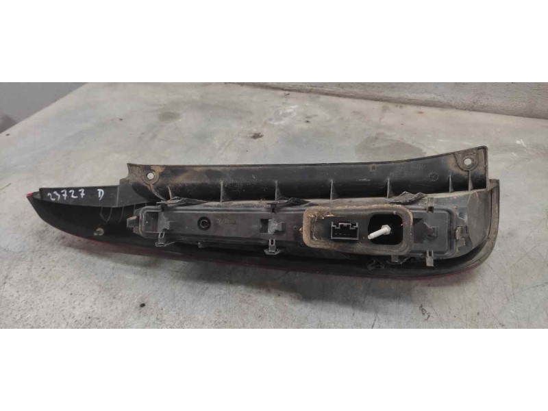 Recambio de piloto trasero derecho para ford fiesta (cbk) ambiente referencia OEM IAM   