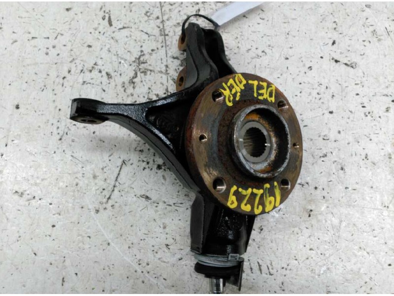 Recambio de mangueta delantera derecha para peugeot 307 berlina (s2) xt referencia OEM IAM   