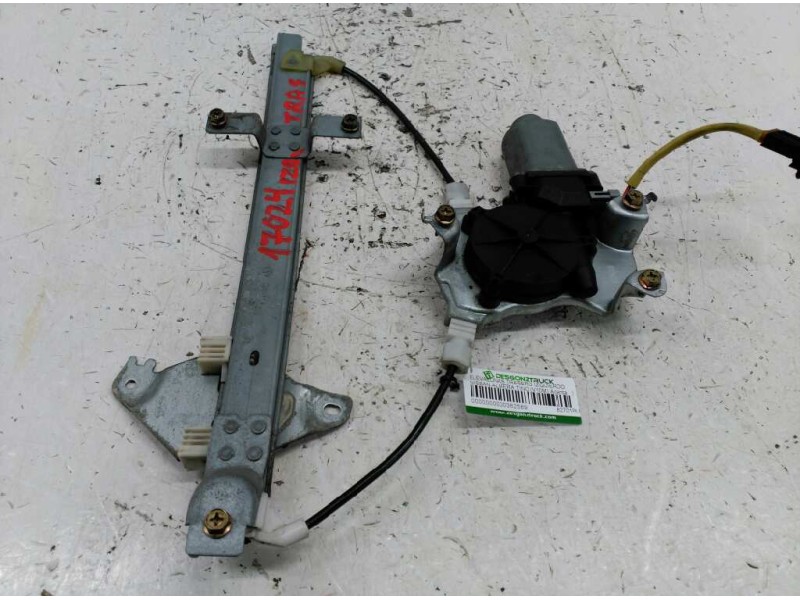 Recambio de elevalunas trasero izquierdo para nissan almera tino (v10m) acenta referencia OEM IAM 82701BU010  