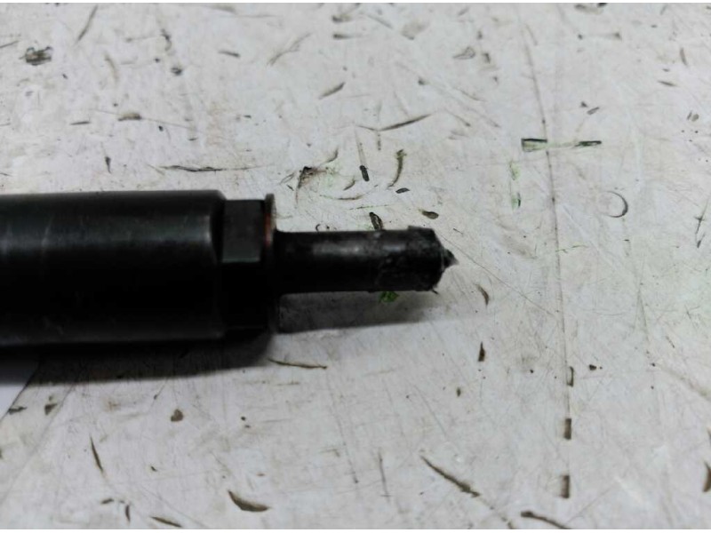 Recambio de inyector para nissan almera tino (v10m) acenta referencia OEM IAM 28930BU100  