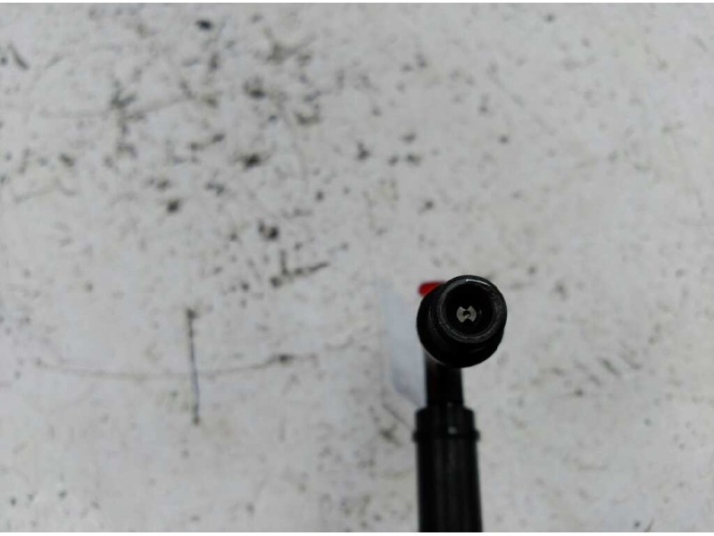 Recambio de inyector para nissan almera tino (v10m) acenta referencia OEM IAM 28930BU100  