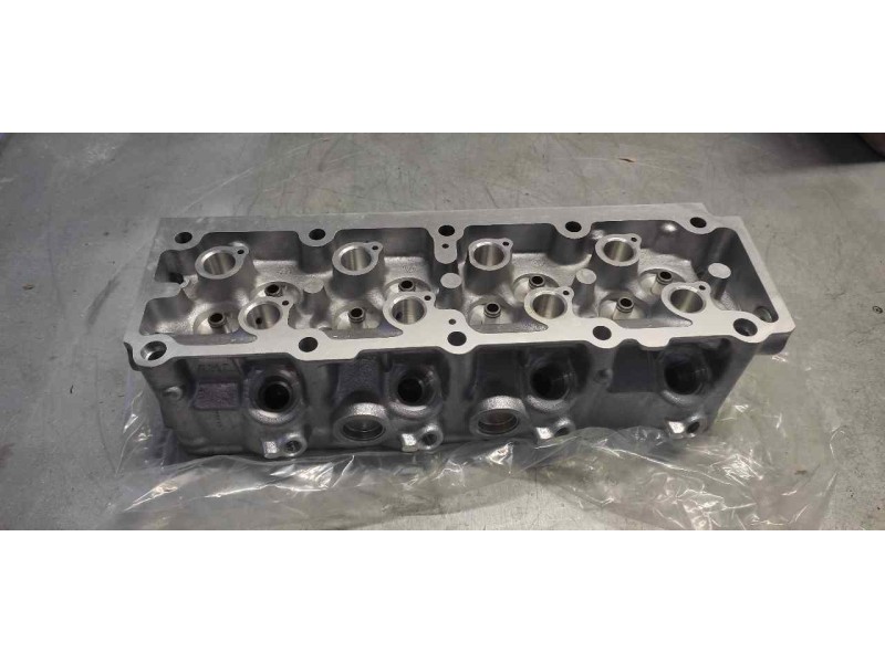 Recambio de culata para opel kadett d básico berlina referencia OEM IAM  NUEVO 