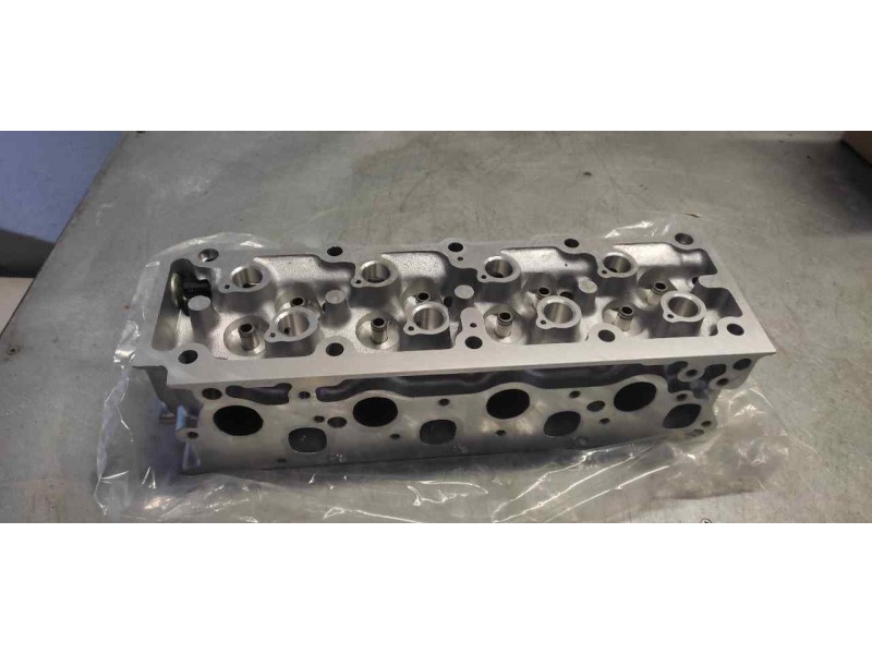 Recambio de culata para opel kadett d básico berlina referencia OEM IAM  NUEVO 