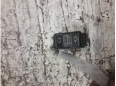 Recambio de mando elevalunas trasero izquierdo para mercedes-benz clase c (w202) berlina 180 (202.018) referencia OEM IAM 202820