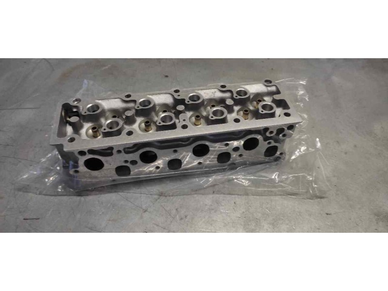 Recambio de culata para opel kadett e gl berlina referencia OEM IAM  NUEVO 