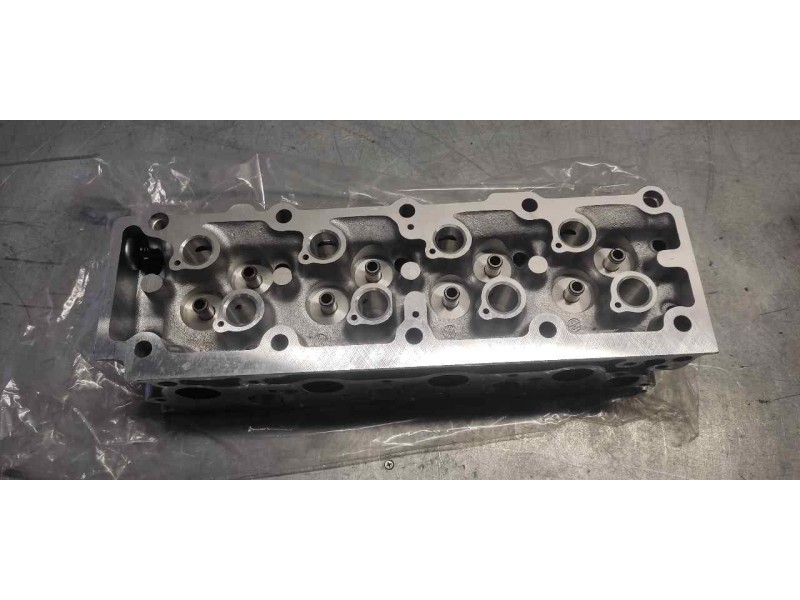 Recambio de culata para opel kadett e gl berlina referencia OEM IAM  NUEVO 