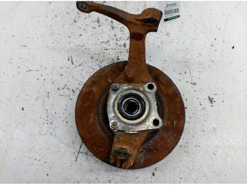 Recambio de mangueta delantera derecha para renault 6 1.1 gtl referencia OEM IAM   