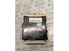 Recambio de caja reles / fusibles para toyota auris live referencia OEM IAM 8922102331 50119221 63583367