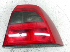 Recambio de piloto trasero derecho para opel vectra b berlina básico referencia OEM IAM   