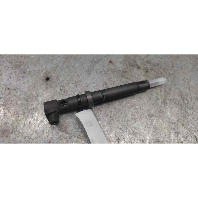 Recambio de inyector para mercedes-benz clase c (w204) berlina 2.2 cdi cat referencia OEM IAM A6510700487  