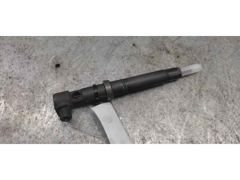 Recambio de inyector para mercedes-benz clase c (w204) berlina 2.2 cdi cat referencia OEM IAM A6510700487  
