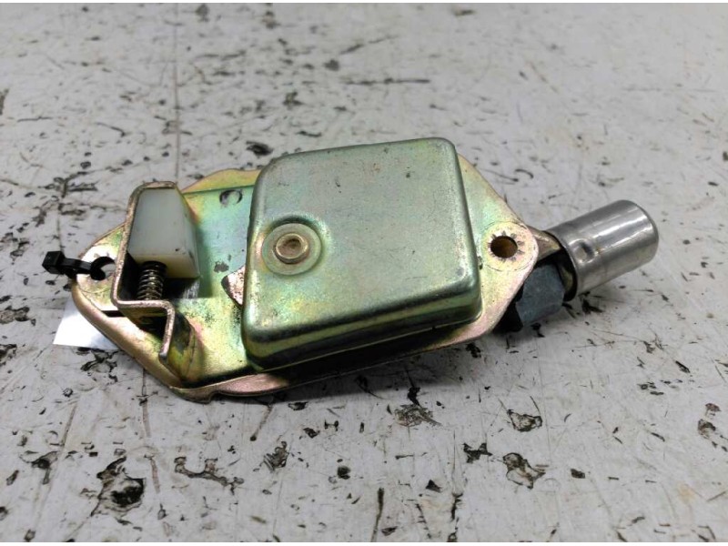 Recambio de bombin puerta delantera derecha para renault 6 1.1 gtl referencia OEM IAM   