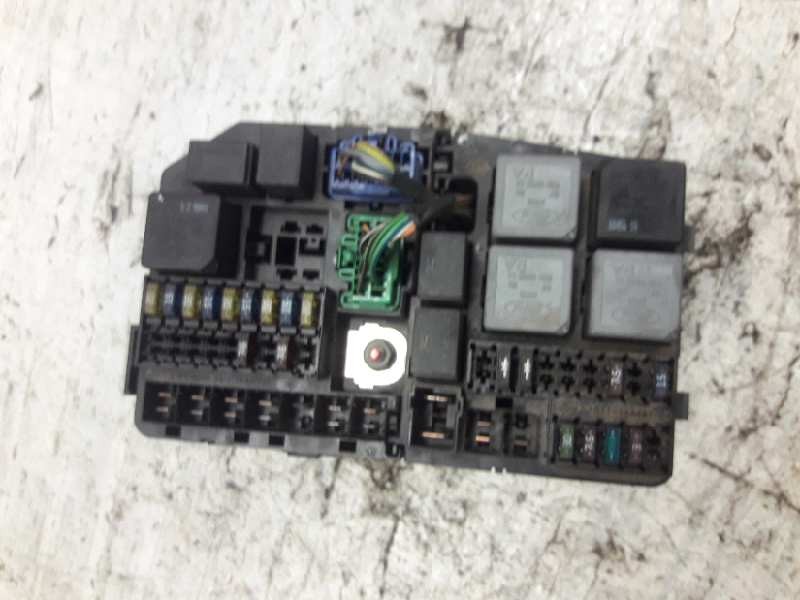 Recambio de caja reles / fusibles para ford mondeo berlina (ge) referencia OEM IAM 1S7T14A142AA  