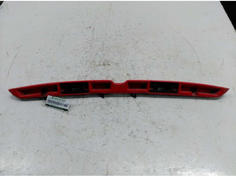 Recambio de asidero porton maletero para audi a4 berlina (b5) 1.9 tdi referencia OEM IAM  TAPA MALETERO 