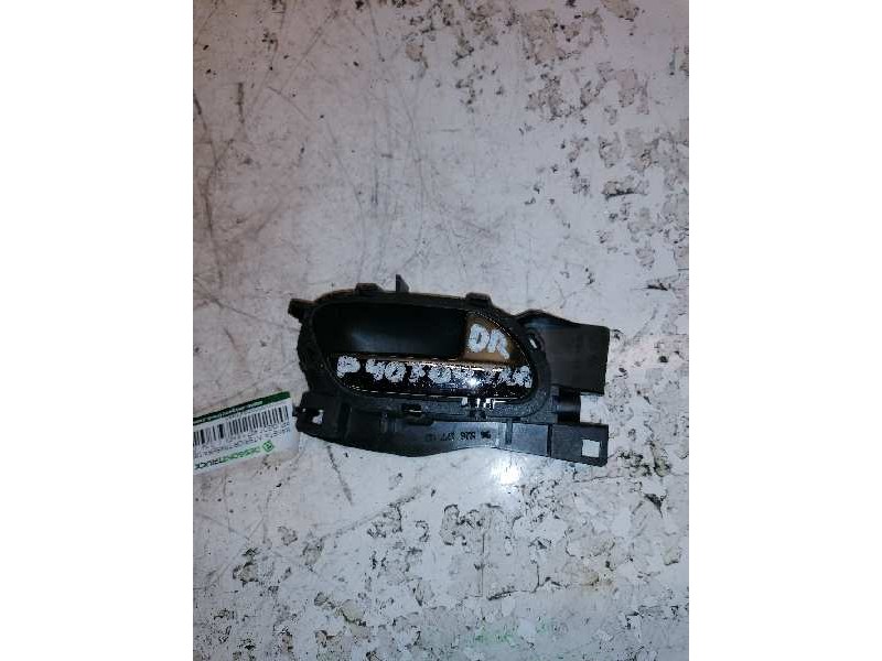 Recambio de maneta interior trasera derecha para peugeot 407 1.6 hdi referencia OEM IAM 96526177VD  