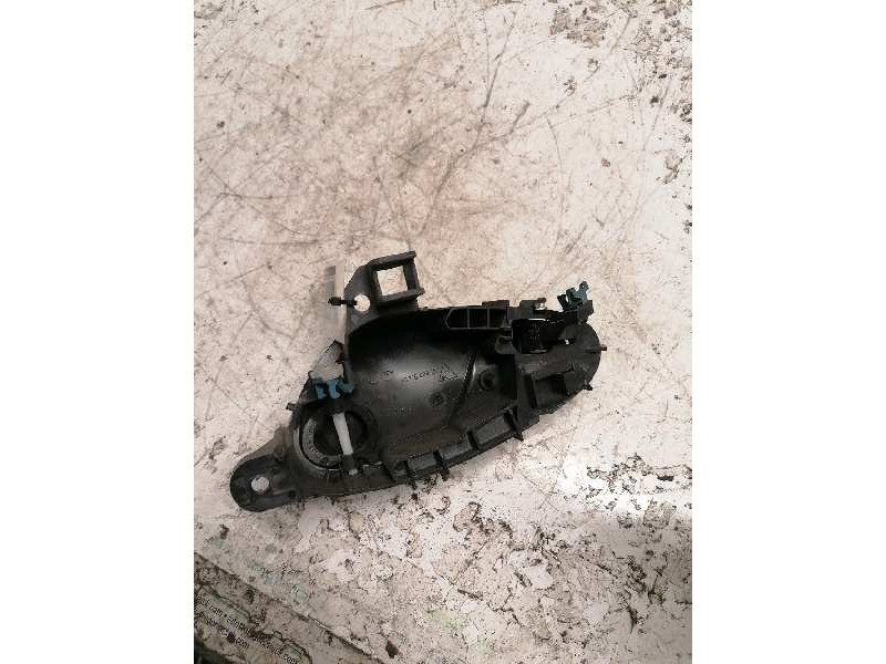 Recambio de maneta interior delantera derecha para citroën xsara berlina referencia OEM IAM 9623200077  