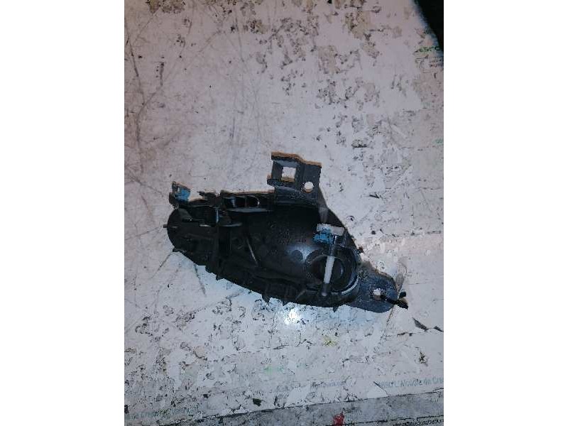 Recambio de maneta interior delantera izquierda para citroën xsara berlina referencia OEM IAM 9623200177  