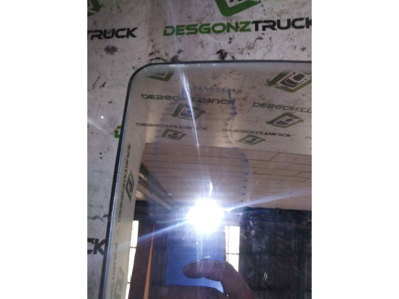 Recambio de retrovisor izquierdo para man f 90 26.402 euro ii referencia OEM IAM   