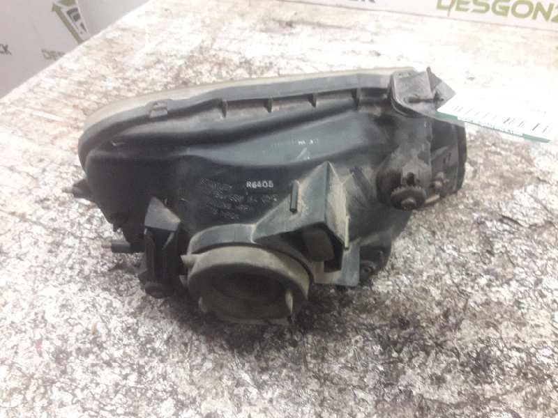 Recambio de faro izquierdo para mitsubishi l 200 (k6/7) referencia OEM IAM   