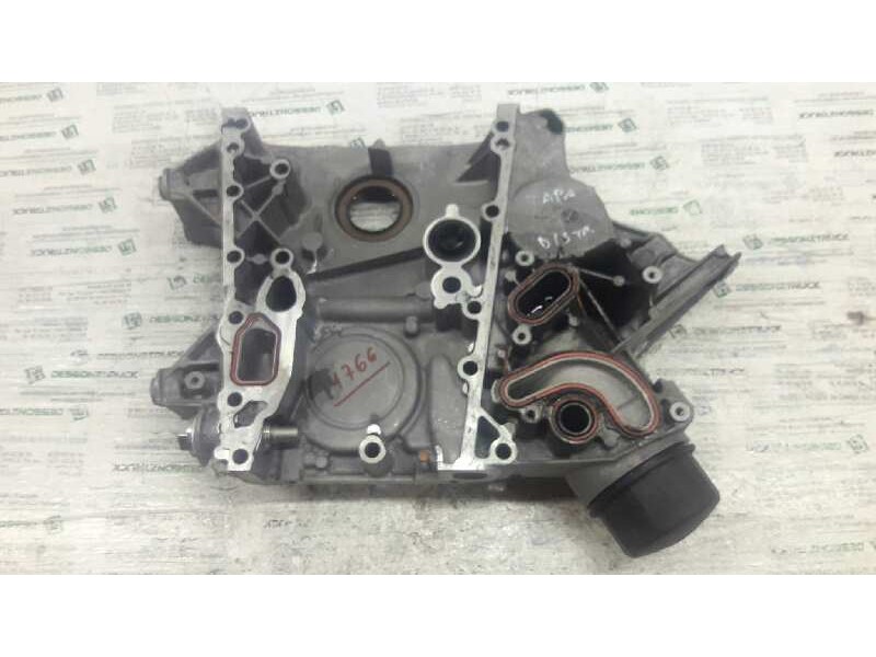 Recambio de tapa distribucion para mercedes-benz vito (w638) caja cerrada referencia OEM IAM   