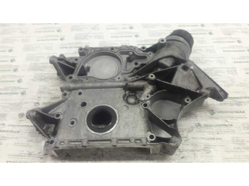Recambio de tapa distribucion para mercedes-benz vito (w638) caja cerrada referencia OEM IAM   