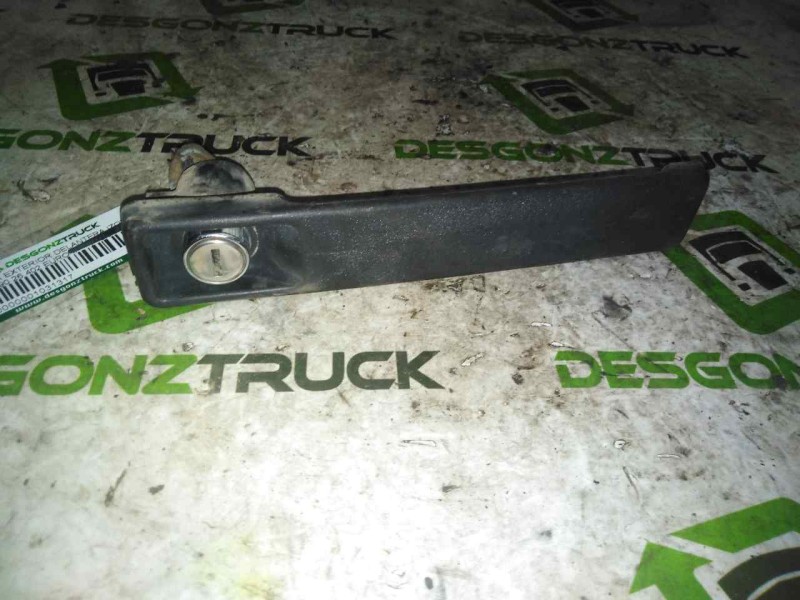 Recambio de maneta exterior delantera izquierda para man f 90 26.402 euro ii referencia OEM IAM   