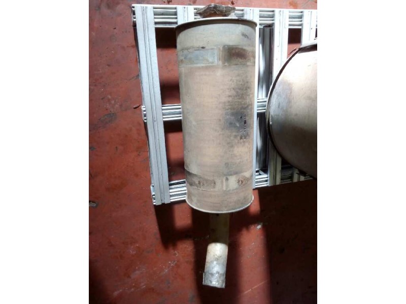 Recambio de tubo escape trasero para nissan trucks atleon 165 referencia OEM IAM 091011010  