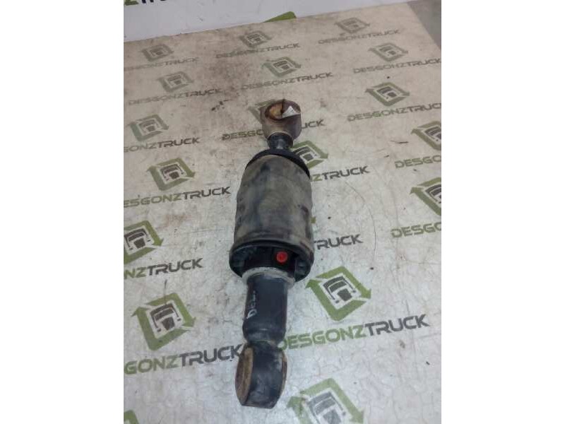 Recambio de amortiguador delantero derecho cabina para iveco trucks stralis as 440s43 referencia OEM IAM   