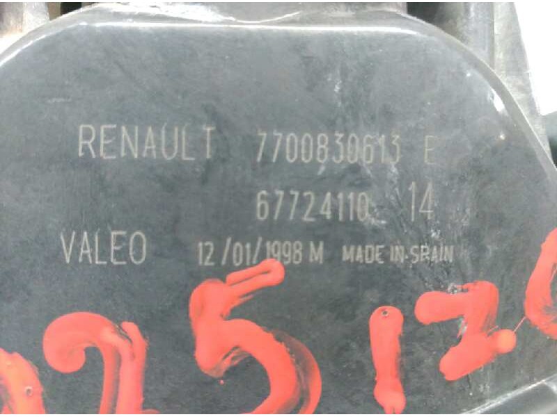 Recambio de faro izquierdo para renault laguna (b56) 1.8 rt (b56b) referencia OEM IAM 7700830613E  