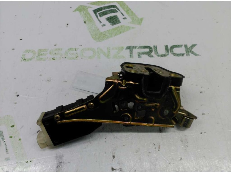 Recambio de cerradura puerta trasera izquierda para opel astra f berlina básico referencia OEM IAM 134188  