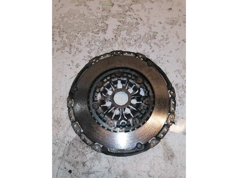 Recambio de maza embrague para renault megane ii berlina 5p business referencia OEM IAM   