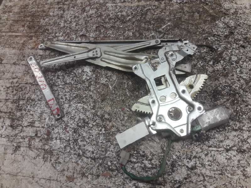 Recambio de elevalunas delantero derecho para mitsubishi l 200 (k6/7) referencia OEM IAM 0621006524 MR144596 2 PINS