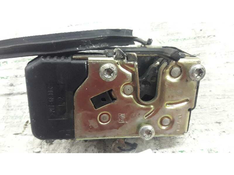 Recambio de cerradura puerta delantera izquierda para opel astra g berlina club referencia OEM IAM 90561151  