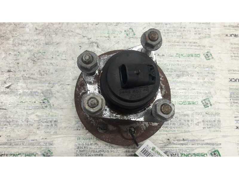 Recambio de buje trasero izquierdo para opel astra g berlina club referencia OEM IAM   