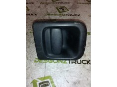 Recambio de maneta exterior delantera derecha para renault trucks mascott 160 dxi referencia OEM IAM 7700352489  