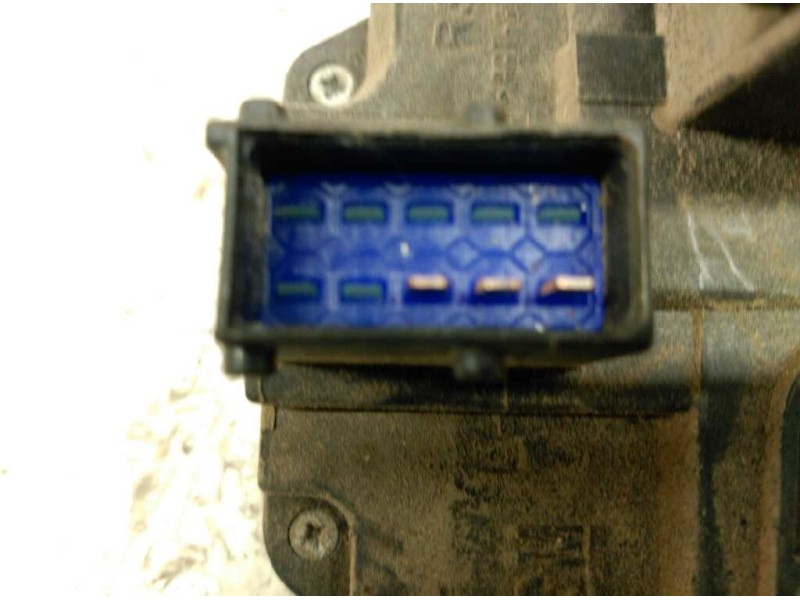 Recambio de cerradura puerta delantera derecha para opel astra g berlina club referencia OEM IAM 24414117  