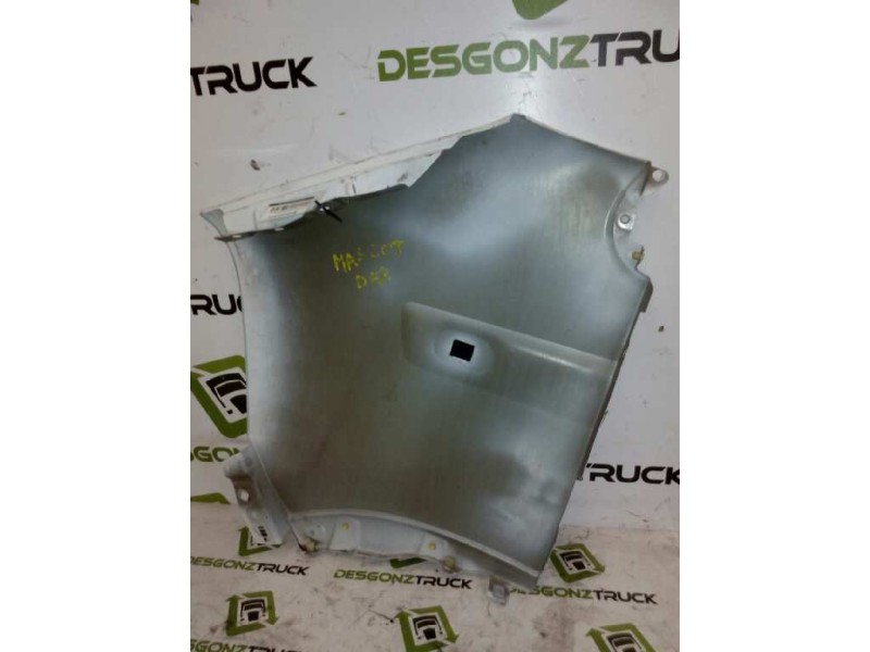 Recambio de aleta delantera izquierda para renault trucks mascott 160 dxi referencia OEM IAM   