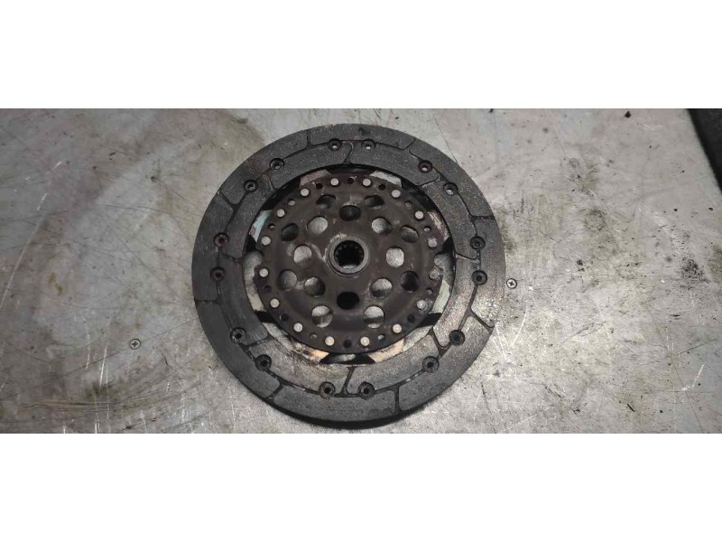 Recambio de kit embrague para opel corsa c blue line referencia OEM IAM   