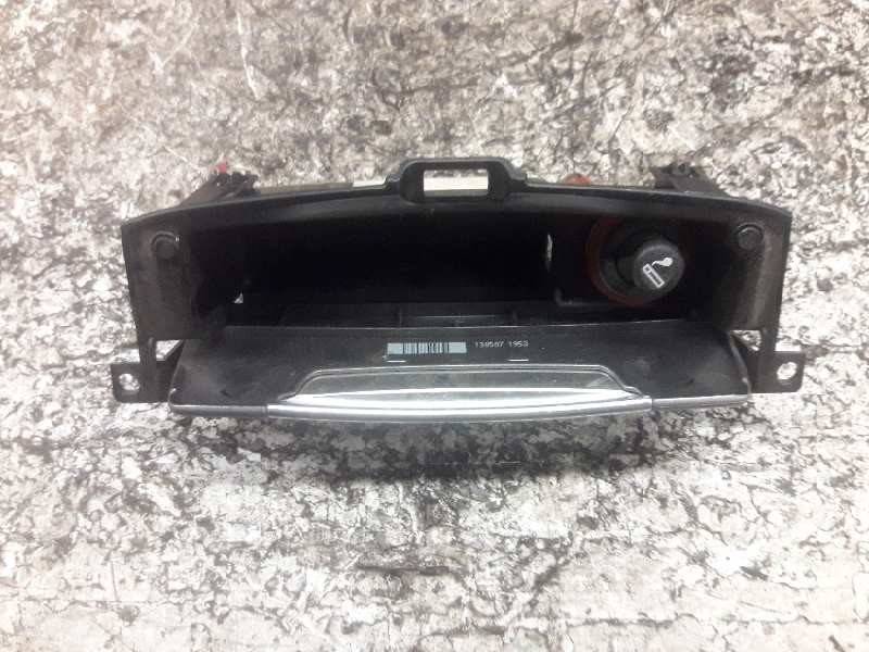 Recambio de cenicero para ford mondeo ber. (ca2) trend x referencia OEM IAM 6M21U04788AE 6M21U04788A 