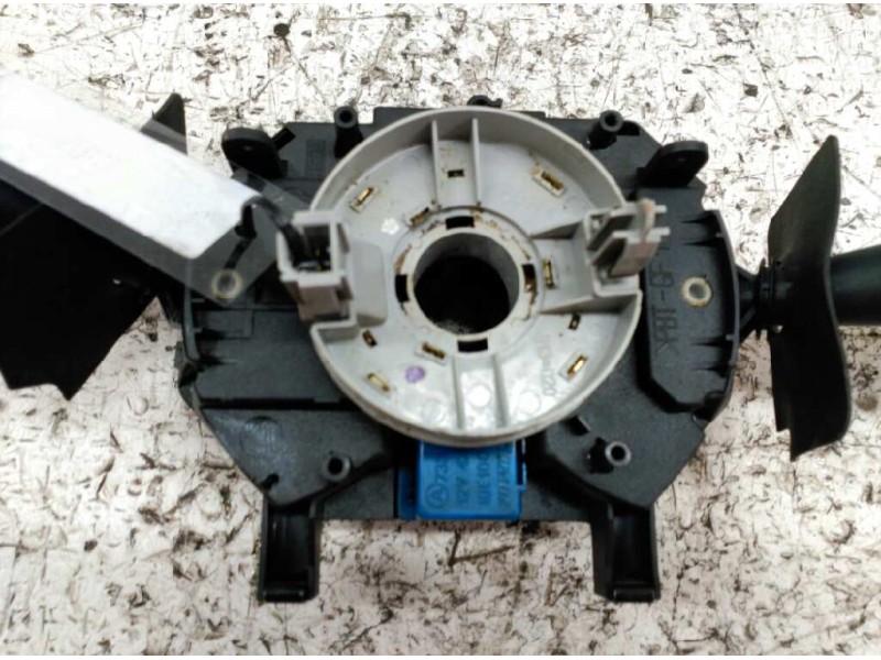 Recambio de mando multifuncion para fiat brava (182) 1.6 16v / 16v 100 elx referencia OEM IAM B826  