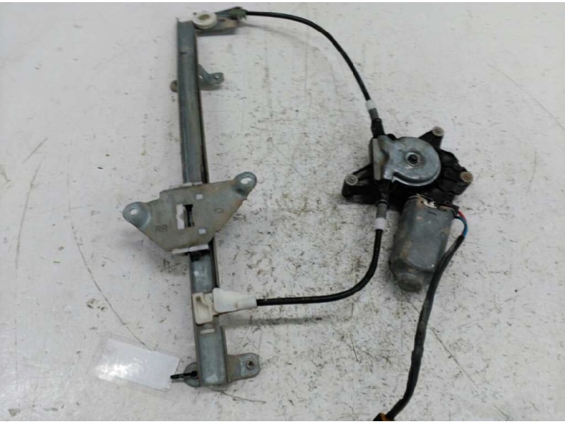Recambio de elevalunas trasero derecho para nissan primera berl./familiar (p10/w10) invitation berlina (p10) referencia OEM IAM 