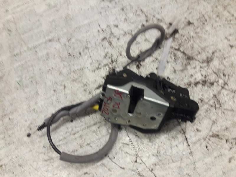 Recambio de cerradura puerta delantera derecha para bmw serie 3 berlina (e46) 320d referencia OEM IAM   