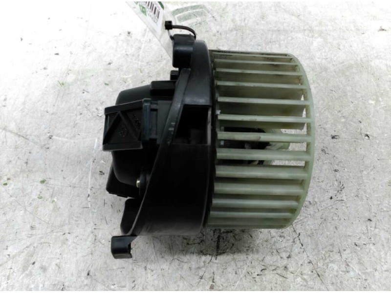 Recambio de ventilador calefaccion para peugeot boxer caja cerr. acristalado (rs2850)(230)(´02) 1400 td referencia OEM IAM   