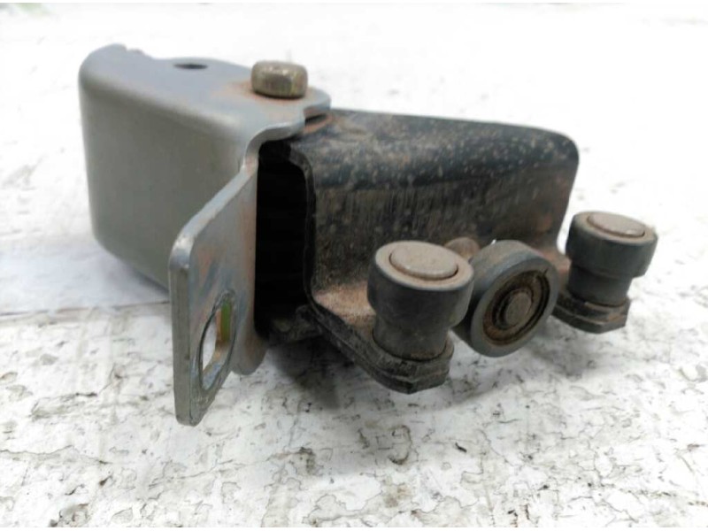 Recambio de cerradura puerta carga para renault kangoo (f/kc0) privilege 4x4 referencia OEM IAM  PARTE LATRAL DERECHA 