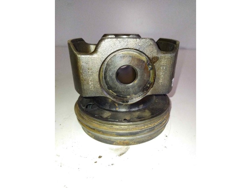 Recambio de piston para volvo fh xxx fg 4x2 low corto referencia OEM IAM 21161901  