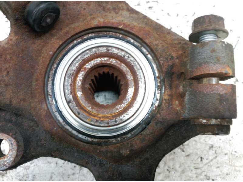 Recambio de mangueta delantera derecha para renault clio ii fase ii (b/cb0) authentique referencia OEM IAM   